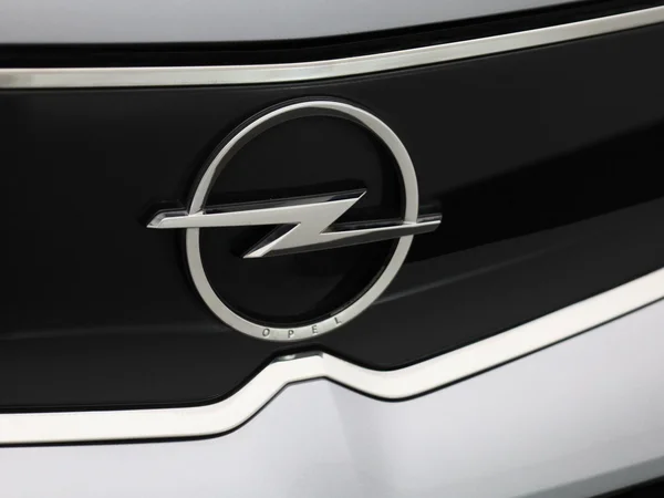 Opel Mokka (2023) — foto 25 van 36