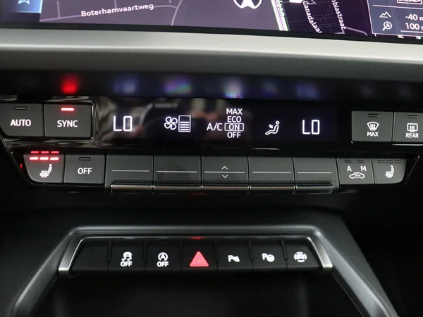 AUDI A3 Sportback (2025) — foto 7 van 18