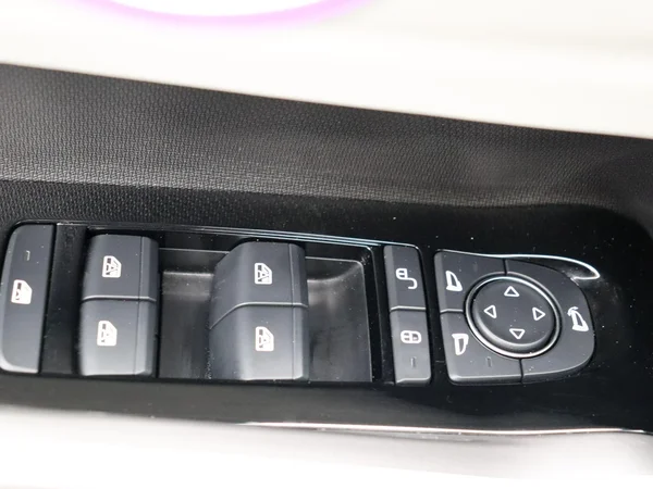 BYD ATTO 3 (2023) — foto 3 van 35