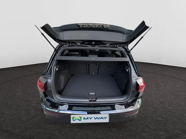 VOLKSWAGEN Golf VIII (2026) — foto 8 van 11