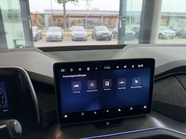 Škoda Kodiaq — foto 8 van 25
