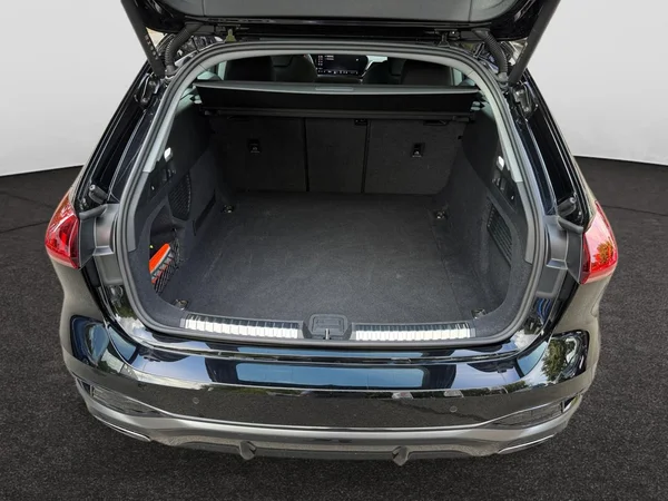 AUDI A5 Avant (2025) — foto 13 van 17