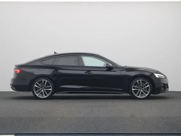 AUDI A5 Sportback (2025) — foto 21 van 23