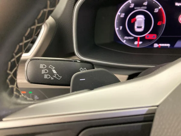 SEAT Leon ST (2021) — foto 10 van 36