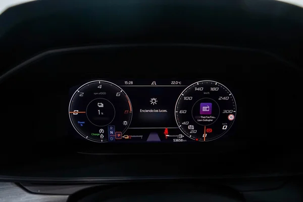 CUPRA Formentor E-Hybrid (PHEV) (2021) — foto 6 van 59