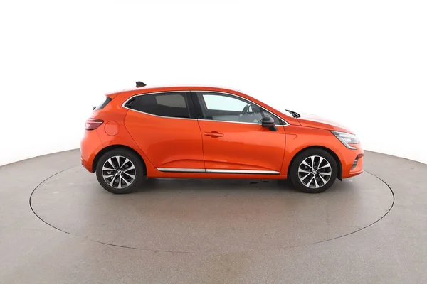 Renault Clio (2023) — foto 13 van 16