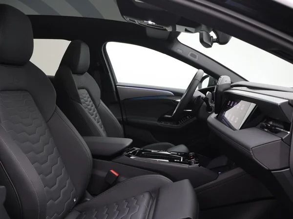 AUDI A6 Avant e-tron (2026) — foto 3 van 24