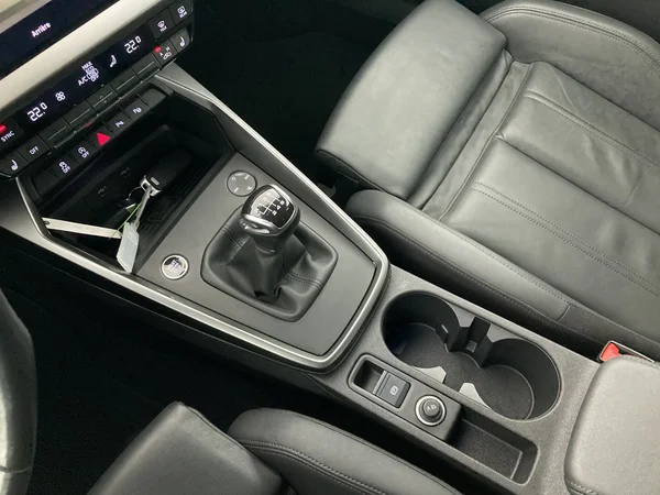 AUDI A3 Sedan (2020) — foto 26 van 36