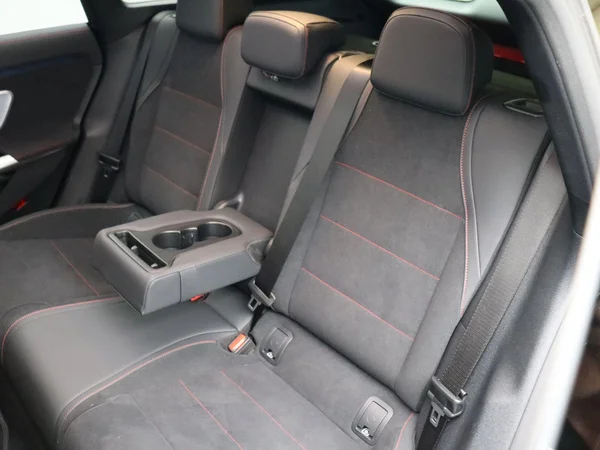 Mercedes-Benz CLA (2026) — foto 16 van 32