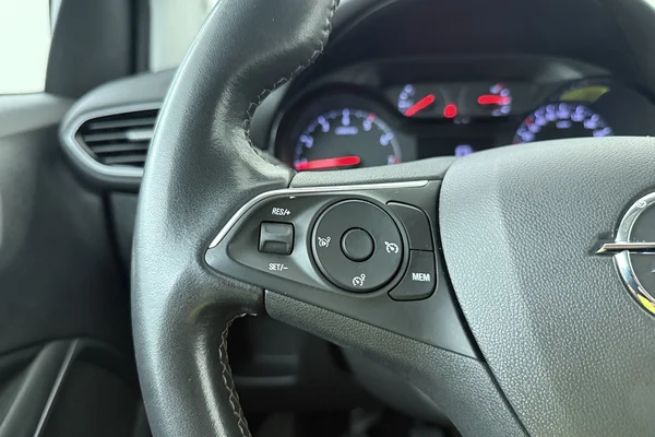 Opel Crossland (2022) — foto 5 van 19