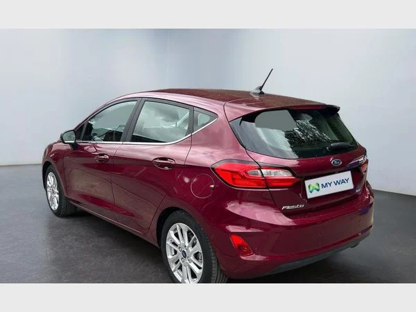 Ford Fiesta (2022) — foto 24 van 27