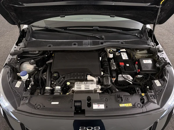 PEUGEOT 208 (2023) — foto 6 van 26