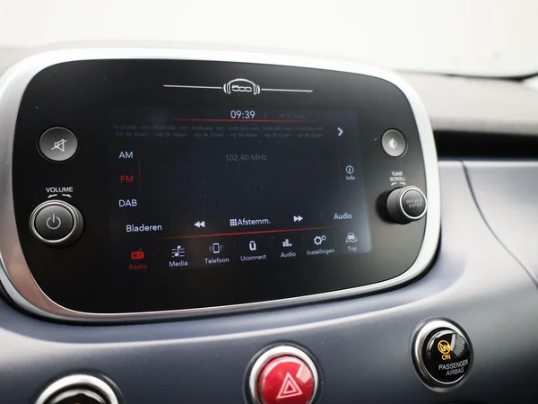 Fiat 500X (2023) — foto 6 van 40