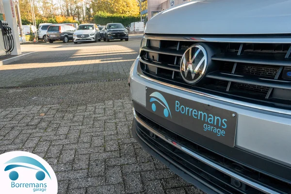 Volkswagen Tiguan (2023) — foto 4 van 43