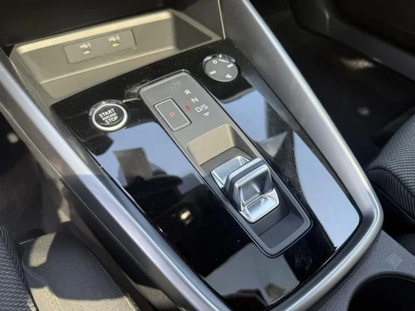 AUDI A3 Sedan Dsl (2022) — foto 16 van 37