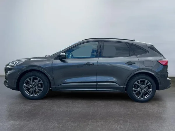 FORD Kuga (2021) — foto 30 van 31