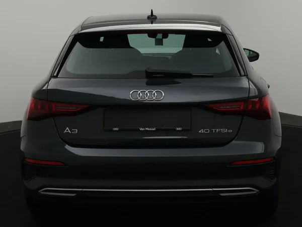 Audi A3 (2022) — foto 23 van 27