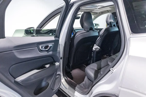 Volvo XC60 (2022) — foto 11 van 42