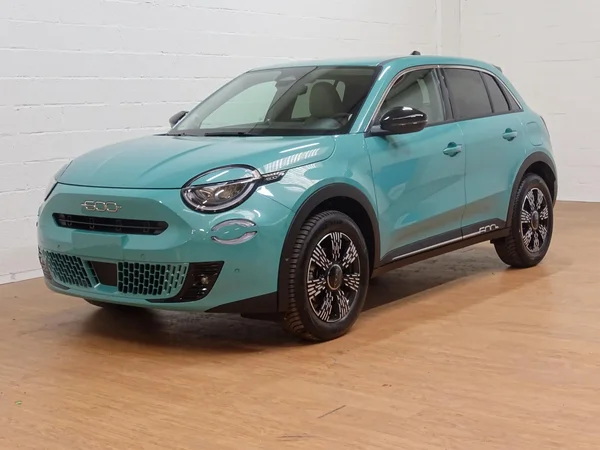 Fiat 600 (2025) — foto 23 van 27