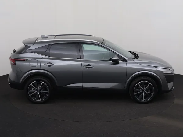 NISSAN Qashqai (2023) — foto 26 van 30