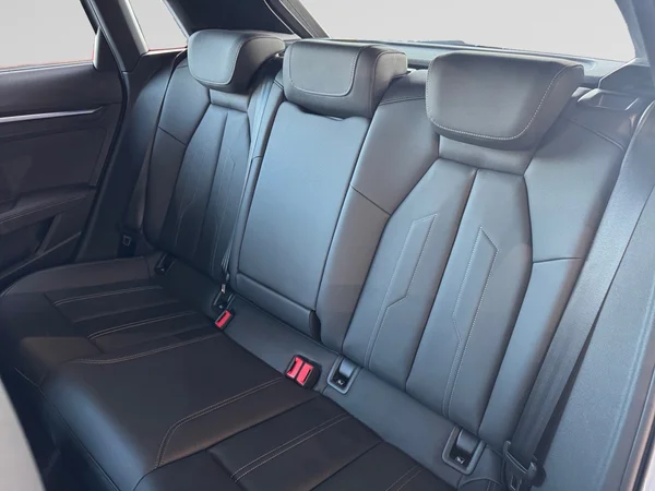 AUDI A3 Alltstreet (2025) — foto 10 van 21