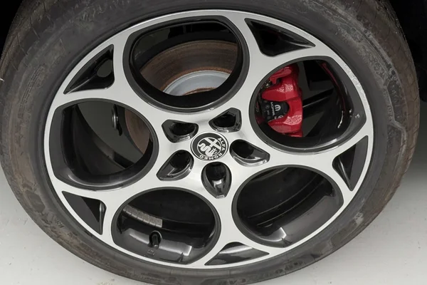 Alfa Romeo Tonale (2025) — foto 29 van 36