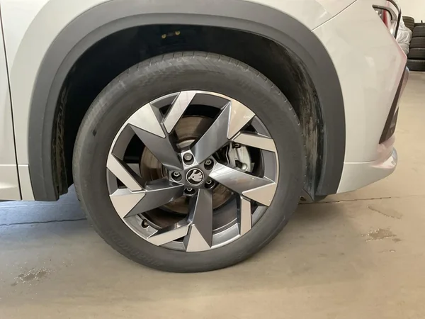 SKODA Kodiaq (2025) — foto 17 van 24