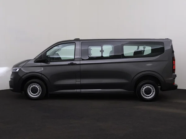 VOLKSWAGEN Transporter T7 32 Combi Lwb (2025) — foto 11 van 18