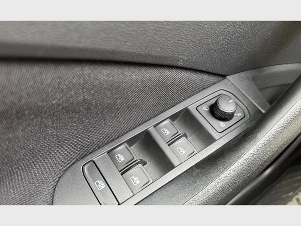 Skoda Kamiq (2021) — foto 4 van 29