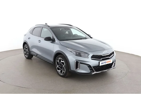 Kia XCeed (2024) — foto 14 van 16