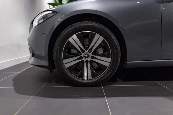 Mercedes-Benz C-Klasse (2023) — foto 30 van 32
