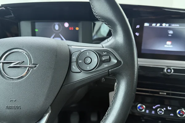 Opel Mokka (2022) — foto 7 van 22