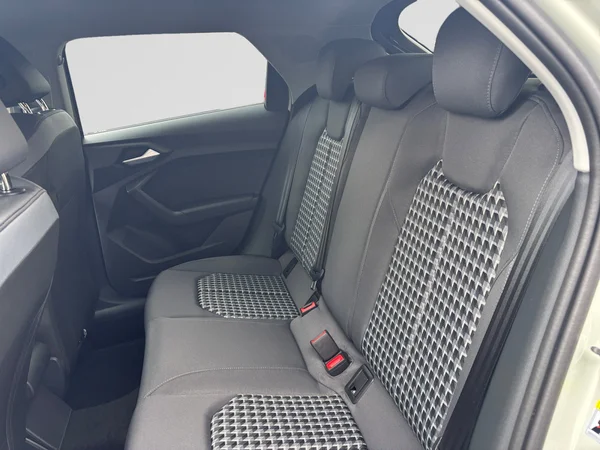 AUDI A1 Sportback (2025) — foto 9 van 21