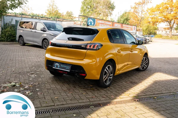 Peugeot 208 (2021) — foto 31 van 31