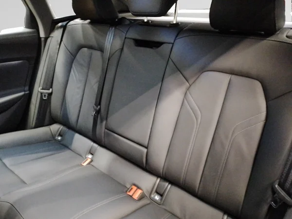 AUDI A5 Avant (2024) — foto 3 van 15