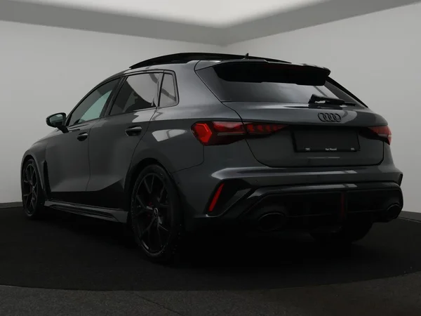 AUDI RS3 Sportback (2025) — foto 12 van 31