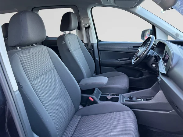 VOLKSWAGEN Caddy (2021) — foto 17 van 17