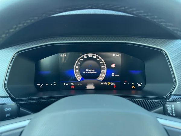 VOLKSWAGEN T-Cross (2025) — foto 13 van 14