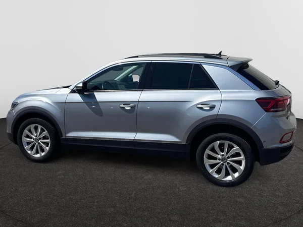 VOLKSWAGEN T-Roc (2023) — foto 3 van 19
