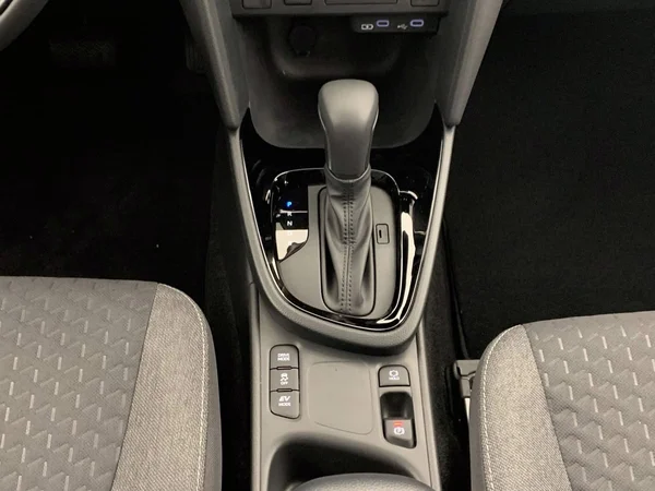 Toyota Yaris Cross Hybrid (HEV) (2026) — foto 9 van 25