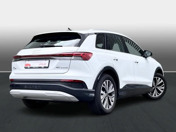 AUDI Q4 e-tron (2021) — foto 18 van 24