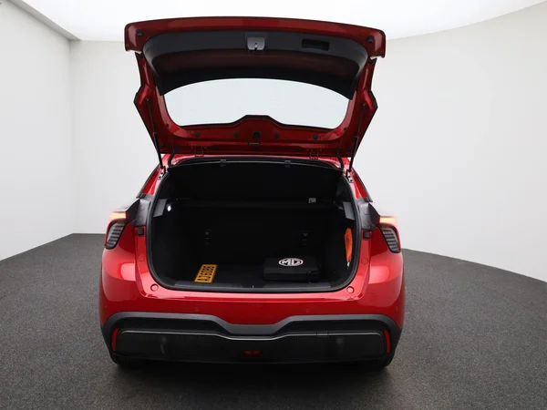 MG MG4 (2023) — foto 3 van 37