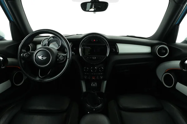 MINI Mini (2015) — foto 3 van 16