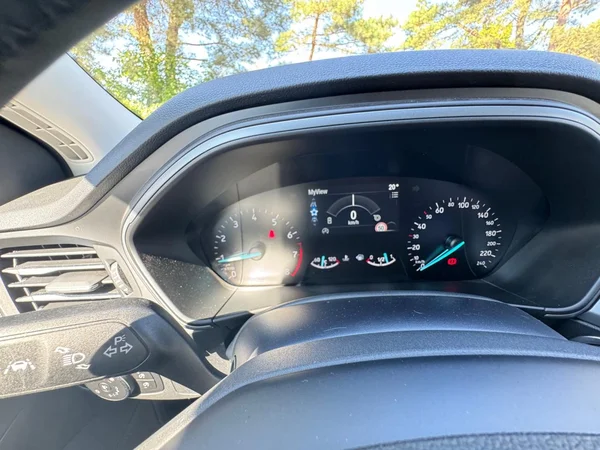 FORD Focus SW Active (2022) — foto 6 van 23
