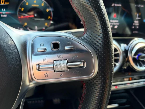 MERCEDES-BENZ GLB (X247) (2021) — foto 15 van 31