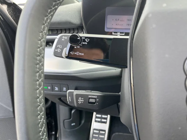 AUDI Q3 SUV (2025) — foto 6 van 23