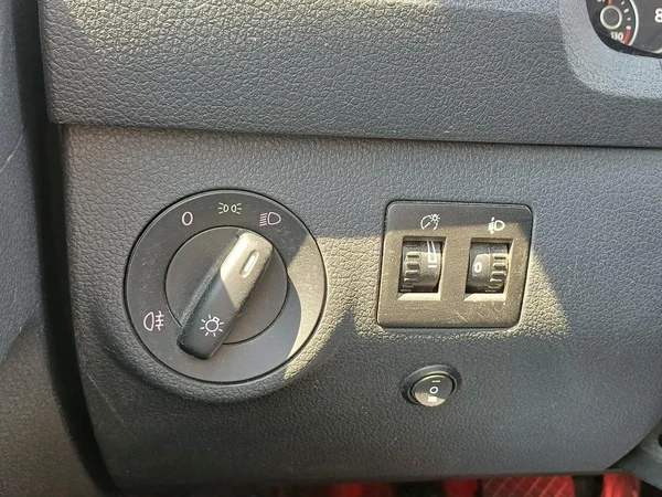 Volkswagen Caddy (2018) — foto 4 van 25