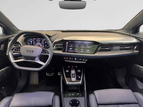 AUDI Q4 e-tron (2024) — foto 14 van 18