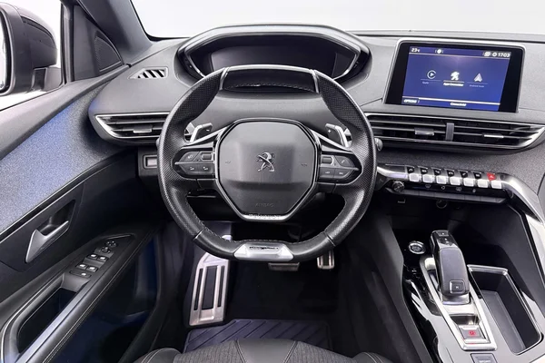 Peugeot 3008 (2020) — foto 17 van 44