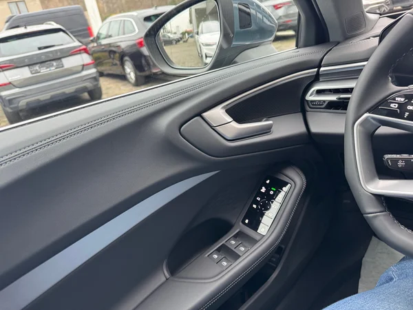 AUDI A5 Avant e-hybrid (PHEV) (2026) — foto 11 van 23